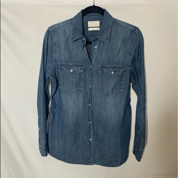 COPY - J. CREW DENIM BUTTON DOWN LONG SLEEVE TOP - Picture 1 of 6